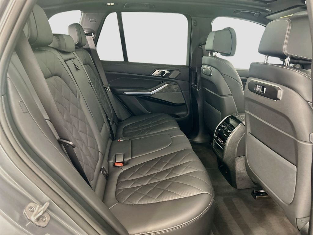 2026 BMW X5 50e - Photo 21
