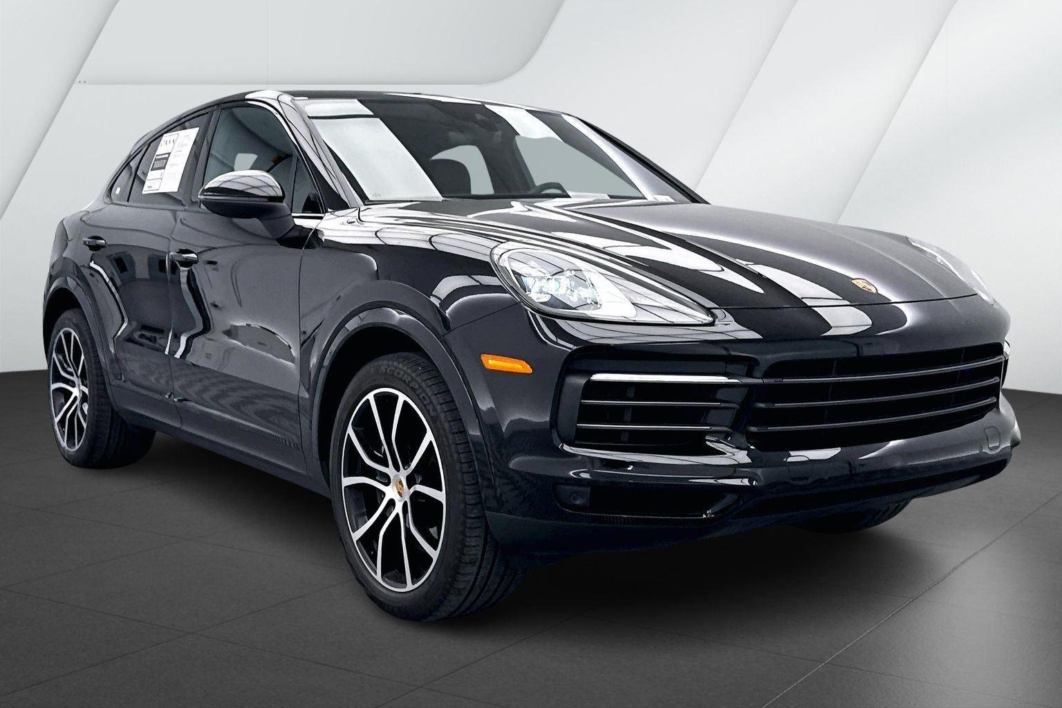 2022 Porsche Cayenne Platinum Edition S's photo
