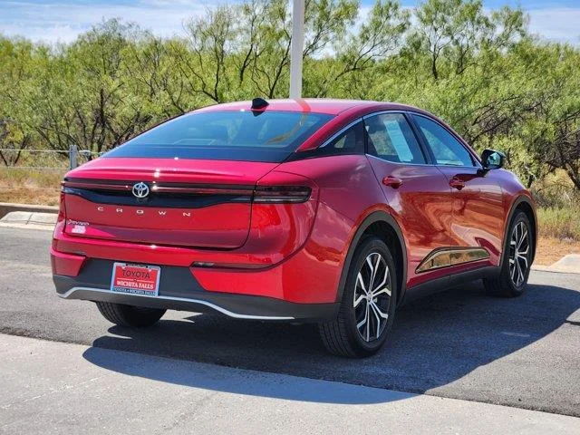 Used 2026 Finish Line Red Toyota XLE image 7