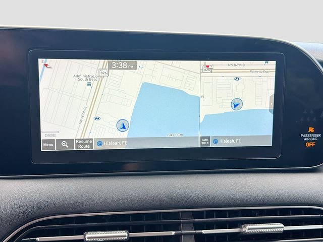 Used 2021 White Hyundai SEL image 13