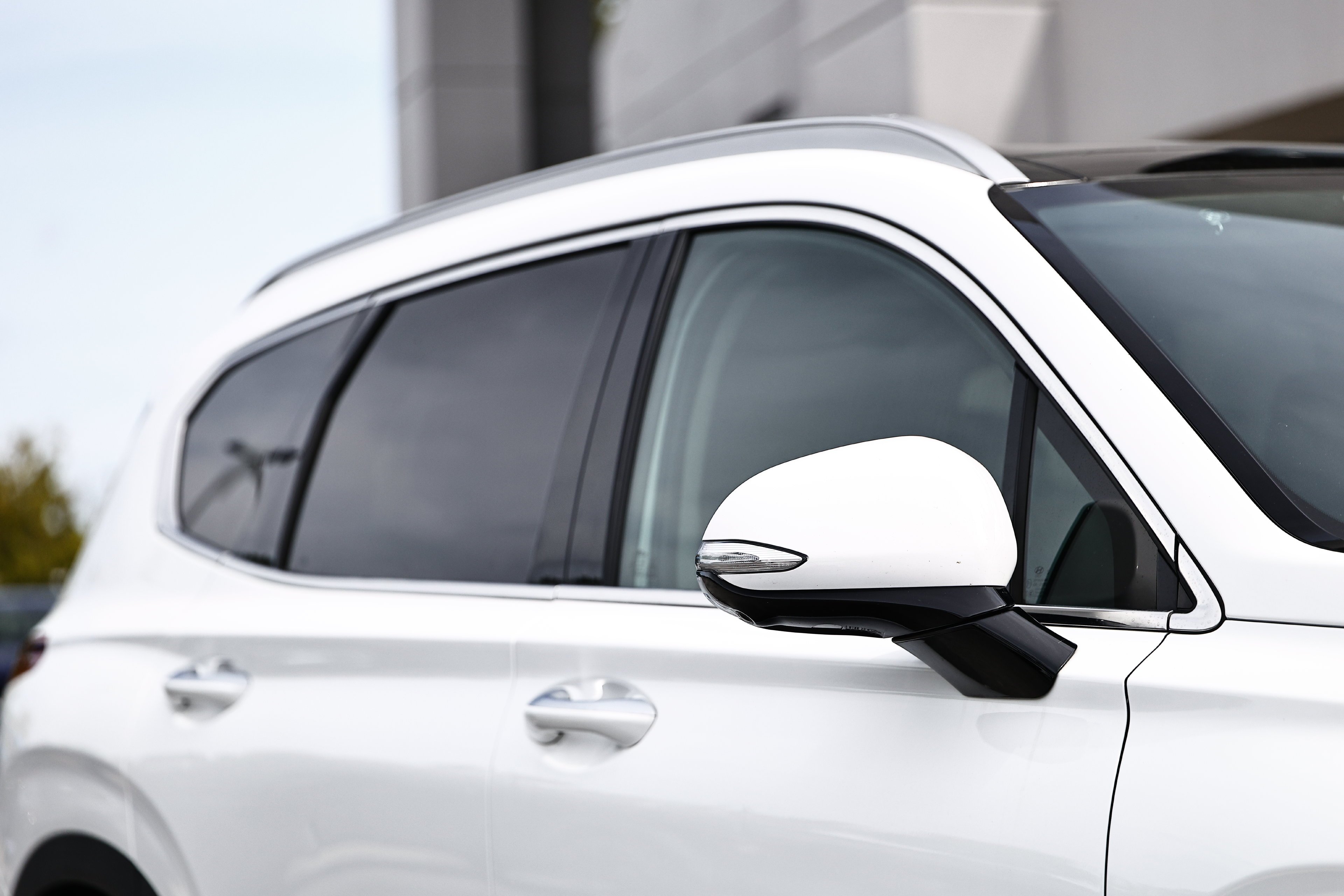 Used 2023 Serenity White Pearl Hyundai SEL Premium image 3
