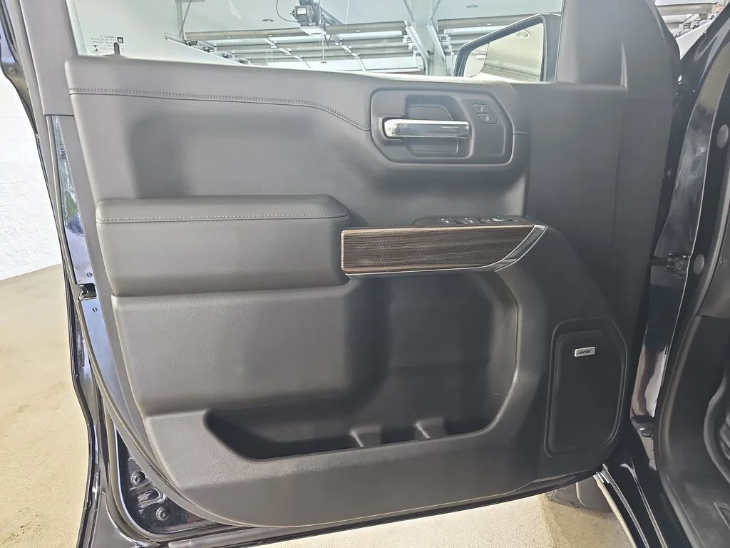 Certified Used 2020 Black Chevrolet LT Trail Boss image 31