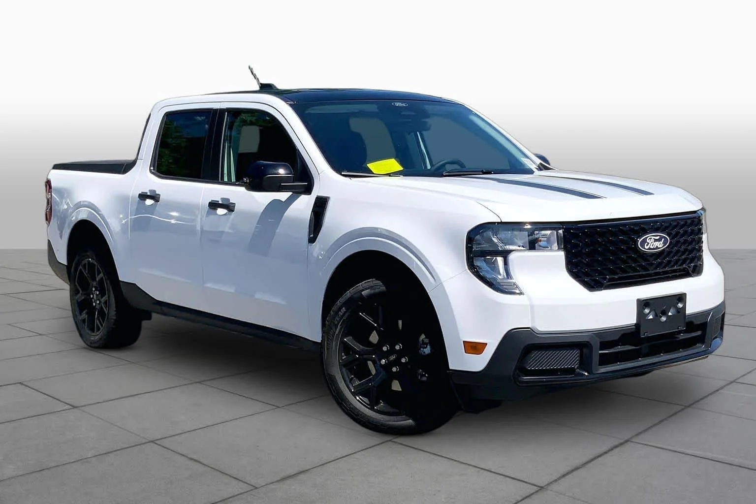 New 2026 Oxford White Ford XLT image 19