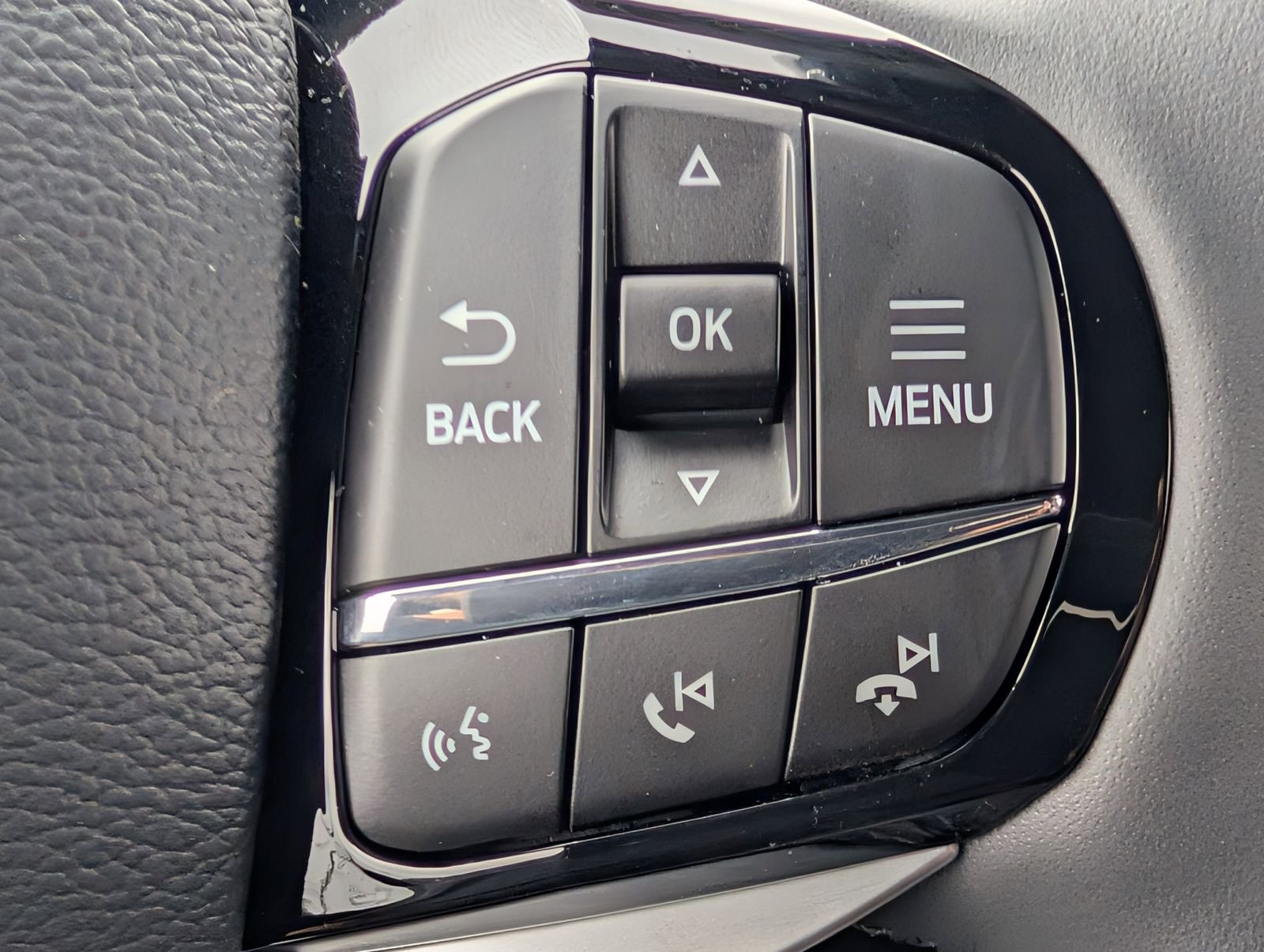 2026 Ford Explorer Platinum - Photo 25