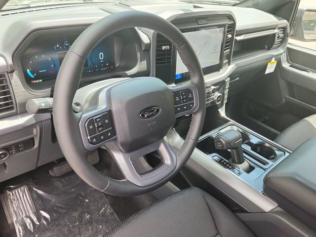 New 2026 Carbonized Gray Metallic Ford XLT image 9