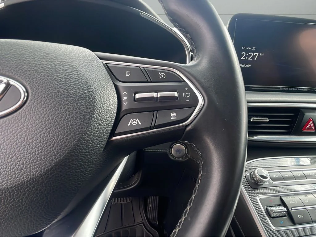 Used 2023 Silver Hyundai SEL image 20