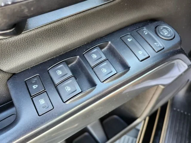 Used 2019 BLACK Chevrolet LT image 35