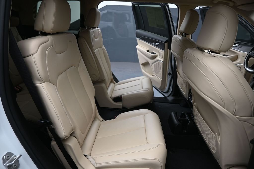 Used 2021 White Jeep Limited image 25