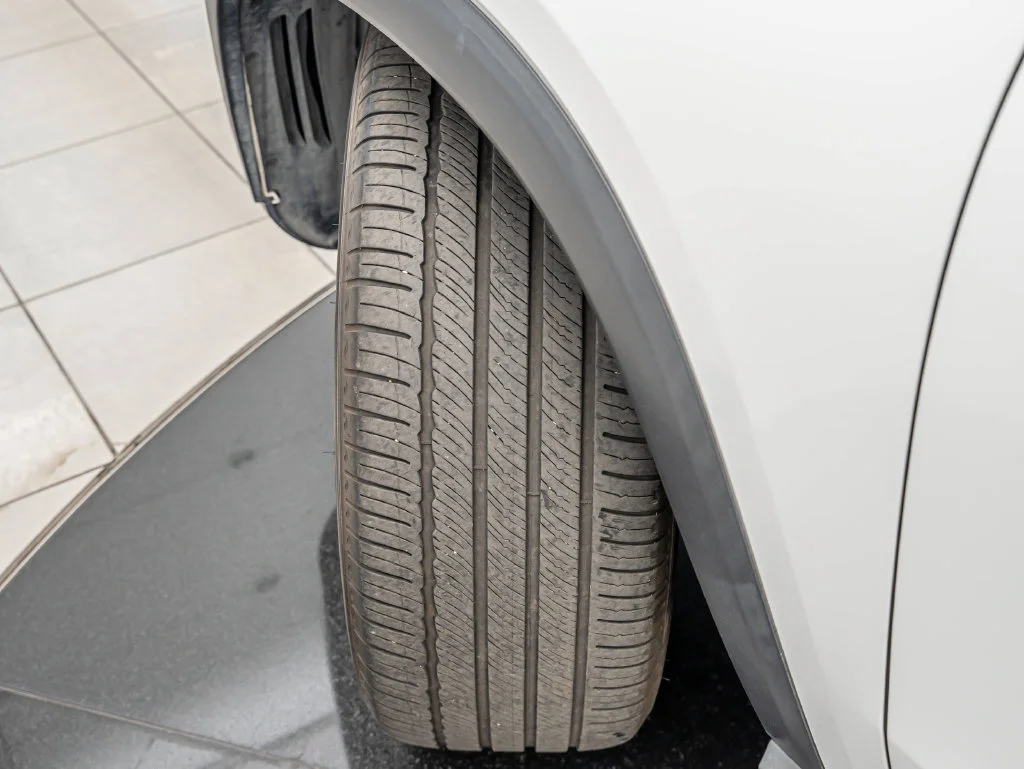 Used 2020 Polar White Mercedes-Benz GLE 350 image 48