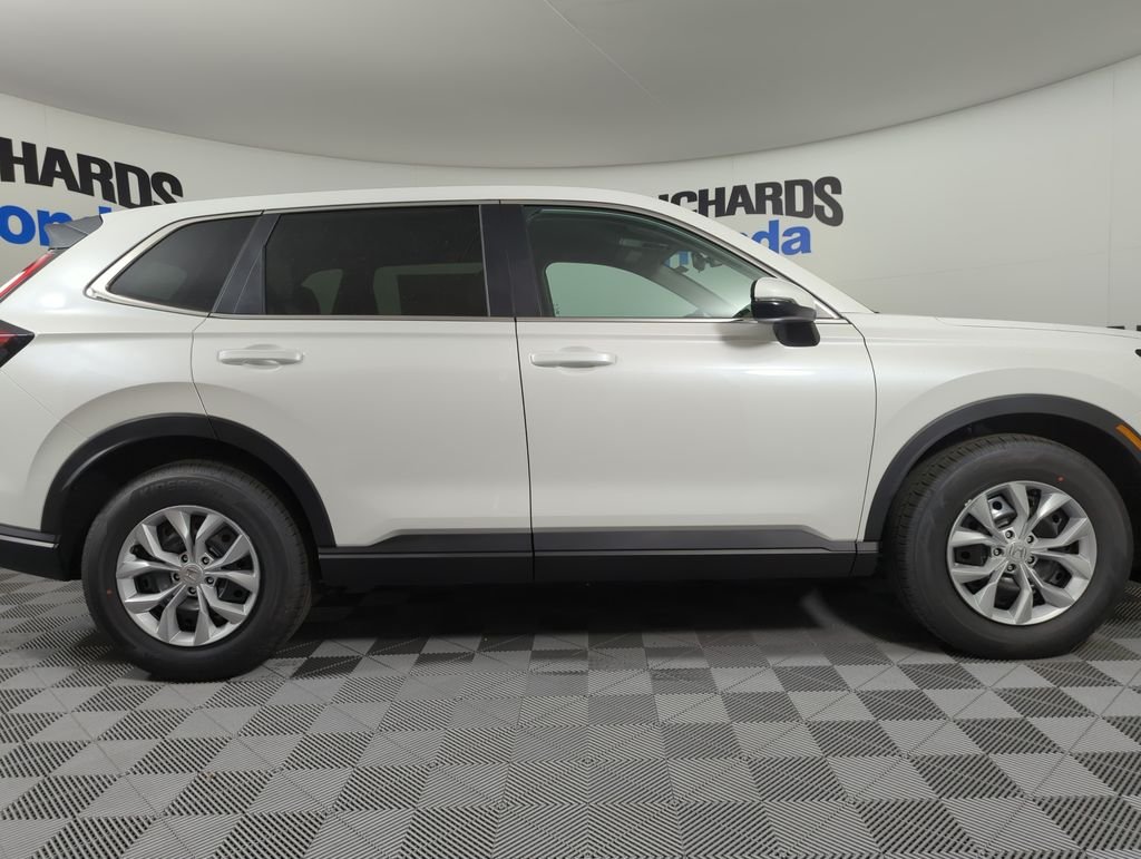 2026 Honda CR-V LX - Photo 6