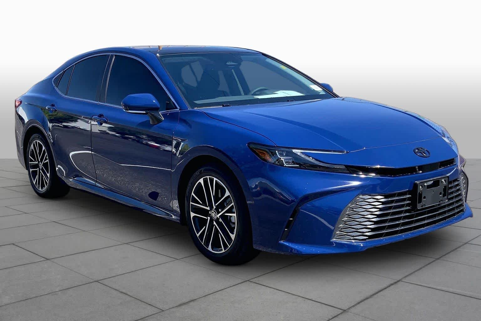Used 2026 Reservoir Blue Toyota XLE image 3