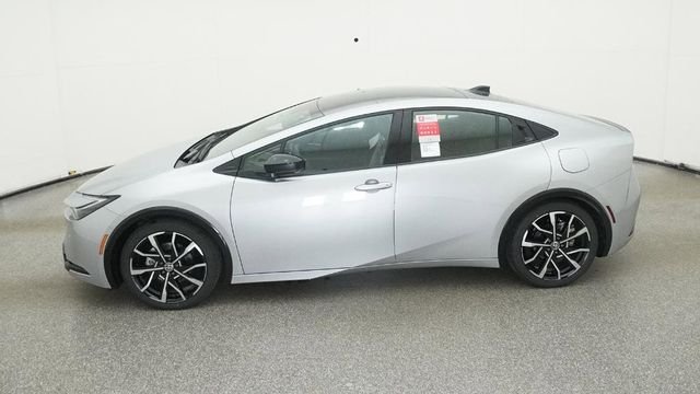 New 2026 Cutting Edge Toyota XSE Premium image 10