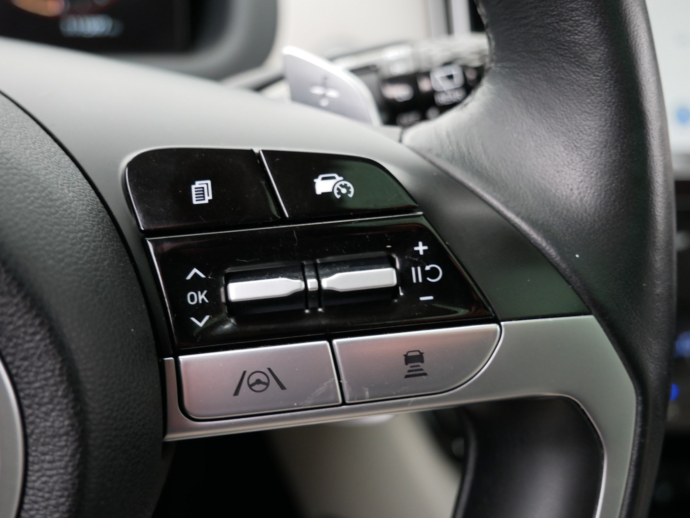 2022 Hyundai Tucson Limited - Photo 29