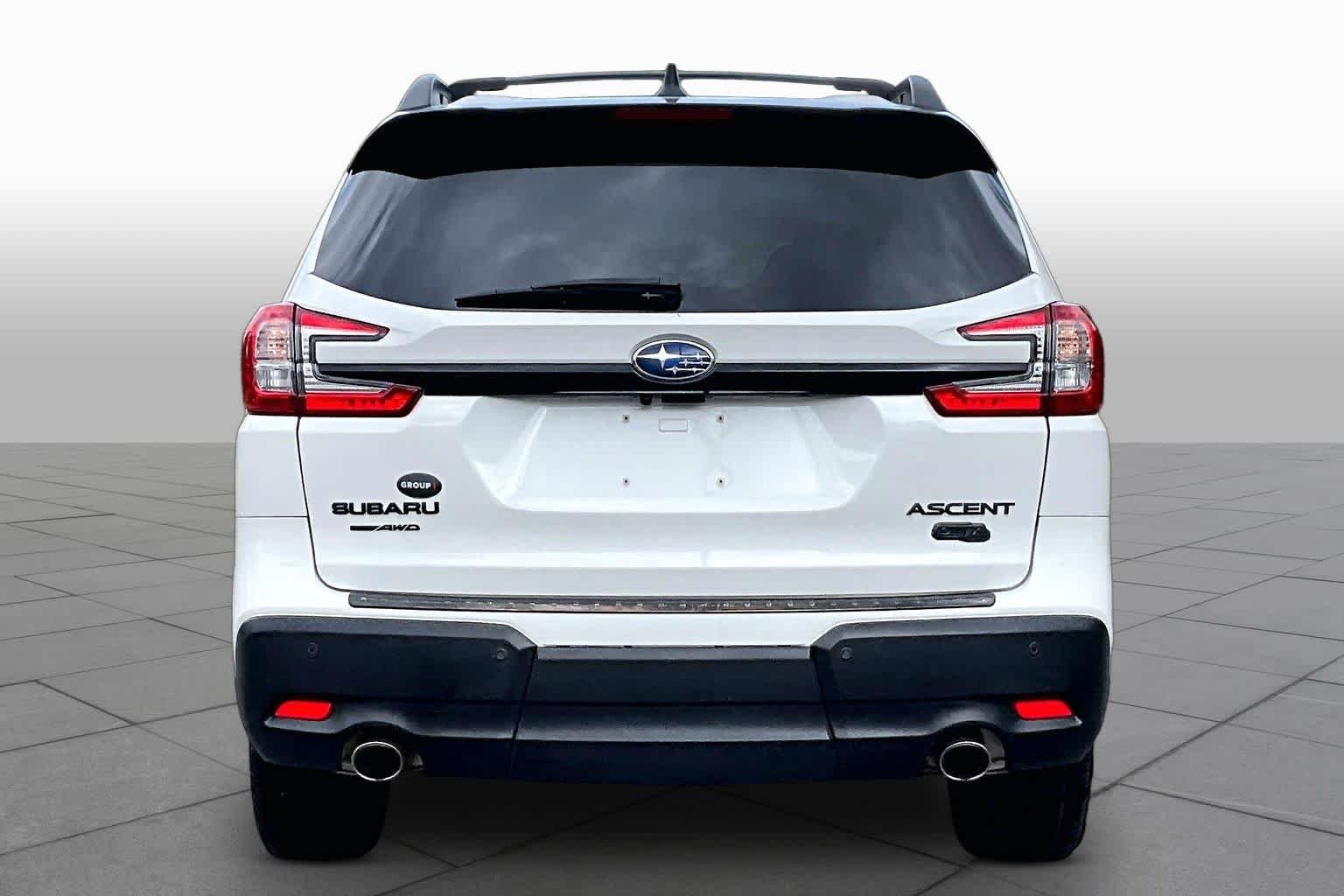 Used 2023 Crystal White Pearl Subaru Onyx Edition image 5