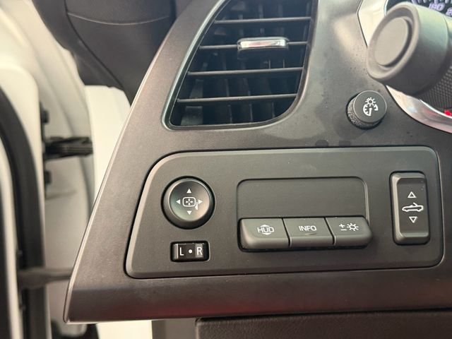 Used 2019 White Chevrolet Grand Sport image 22