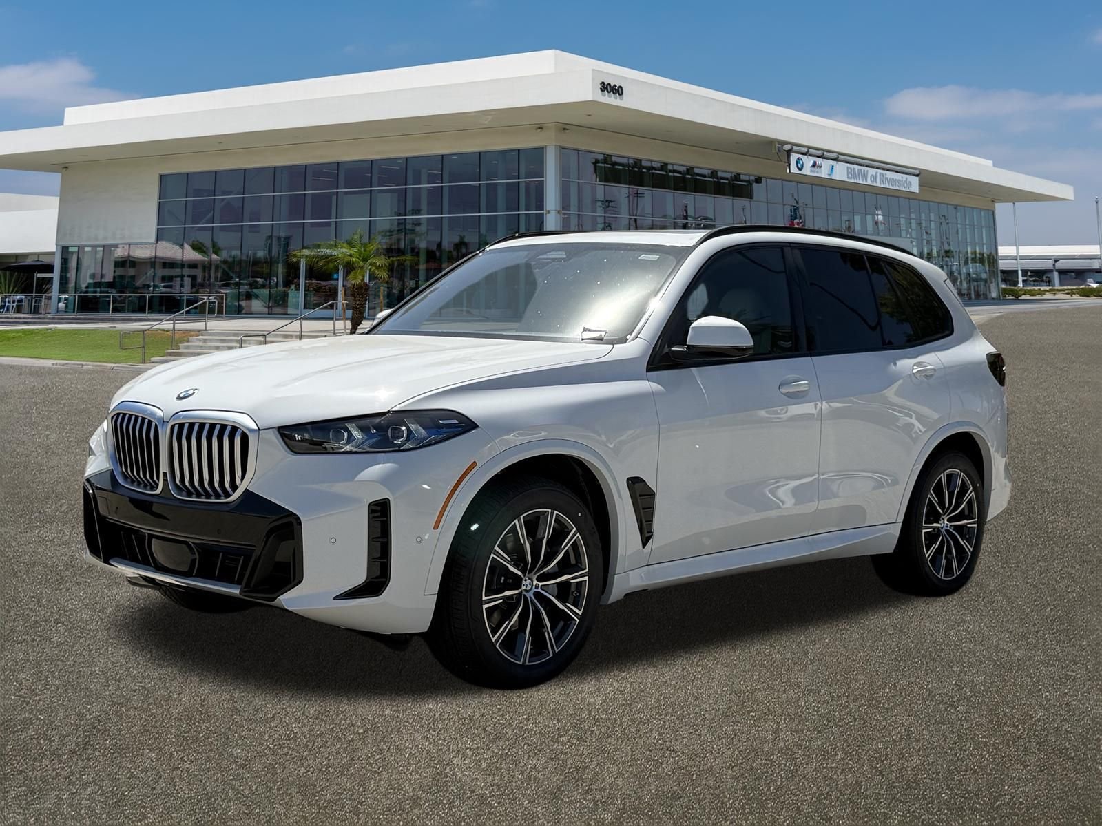 New 2026 Alpine White BMW sDrive40i image 4