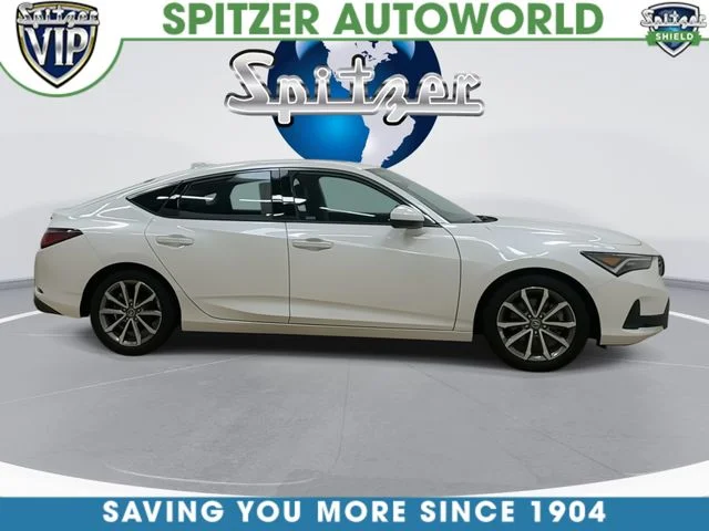 Used 2025  Acura Base image 10