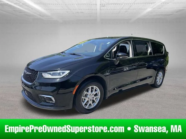 Used 2024 Black Chrysler Touring L image 1