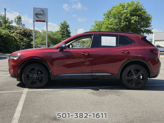 Used 2021 Red Buick Essence image 2