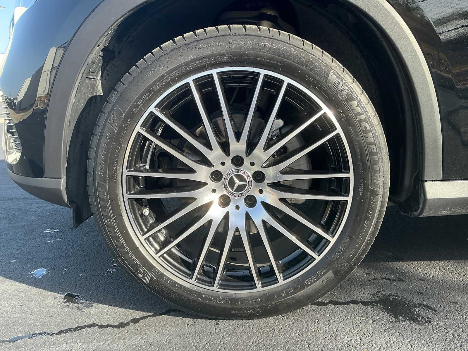 Certified Used 2026 Black Mercedes-Benz GLC 300 image 9