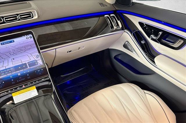 New 2026 MANUFAKTUR Signature Mystic Blue Metallic Mercedes-Benz AMG® S 63 E image 49