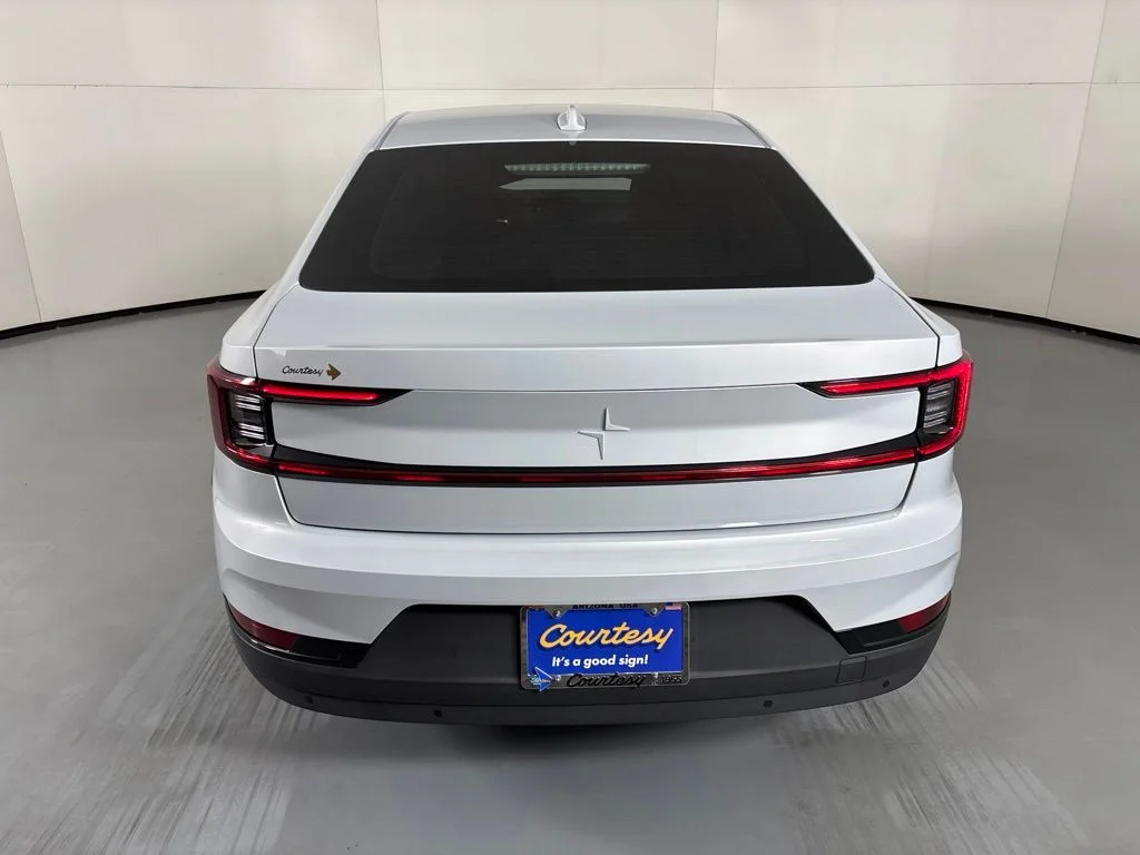 Used 2023 White Polestar Long Range Dual Motor Performance image 7