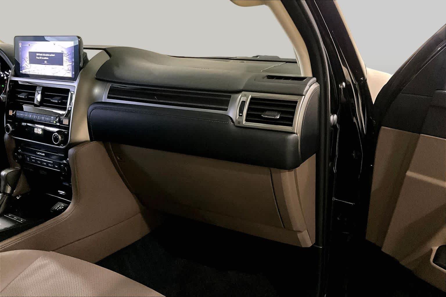 Used 2022 Black Onyx Lexus Premium image 18