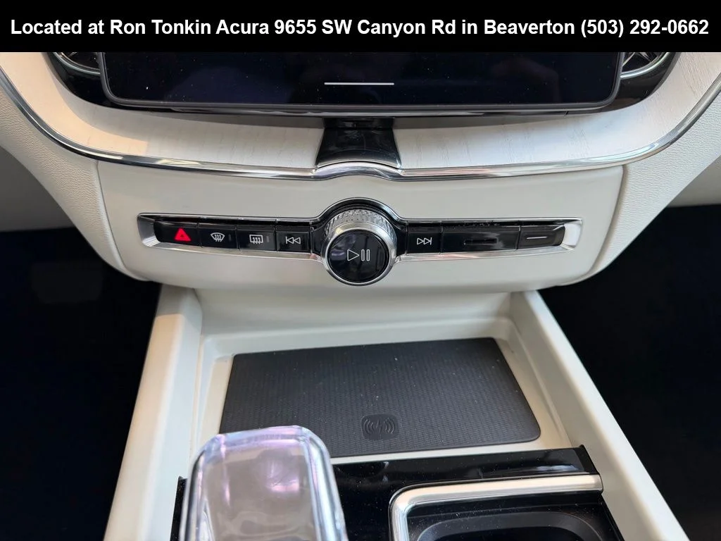 Used 2026 Crystal White Volvo T8 Ultra image 24