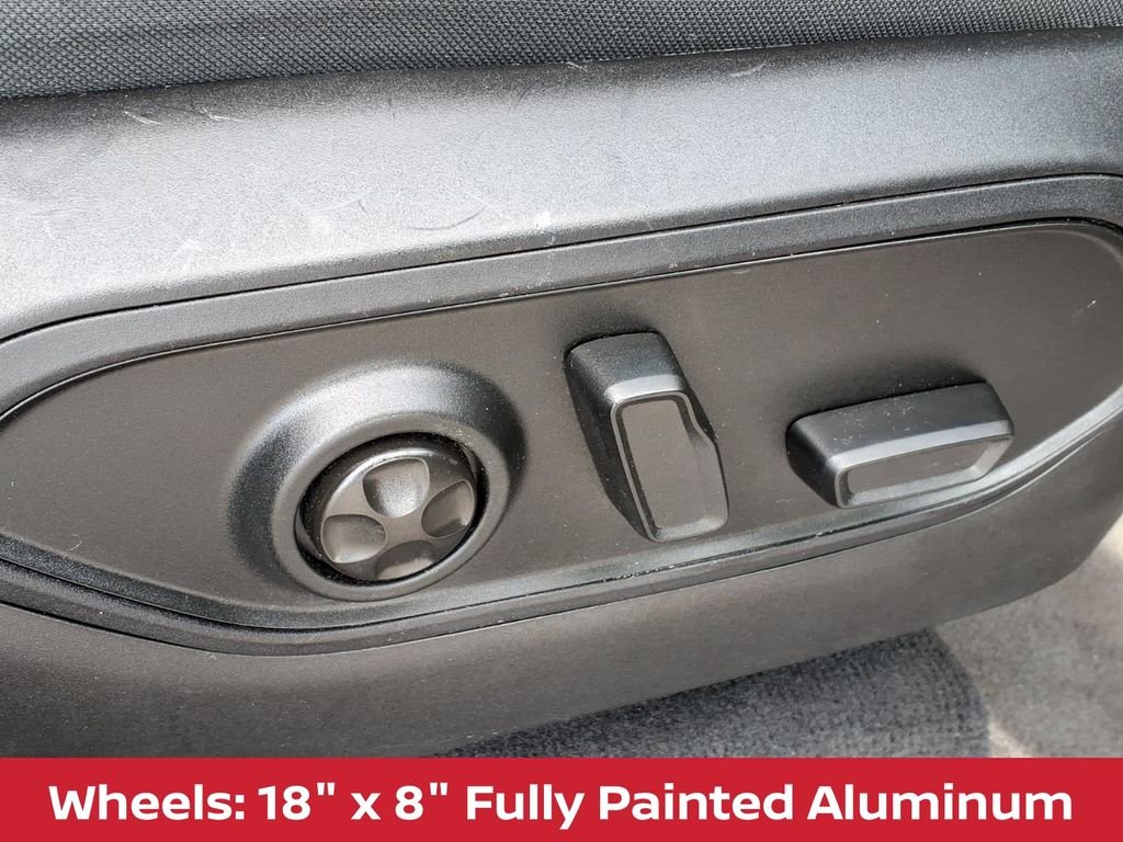 Used 2024 Gray Metallic Jeep 4xe W/PANORAMIC ROOF & HEATED LEATHER SEATS image 28