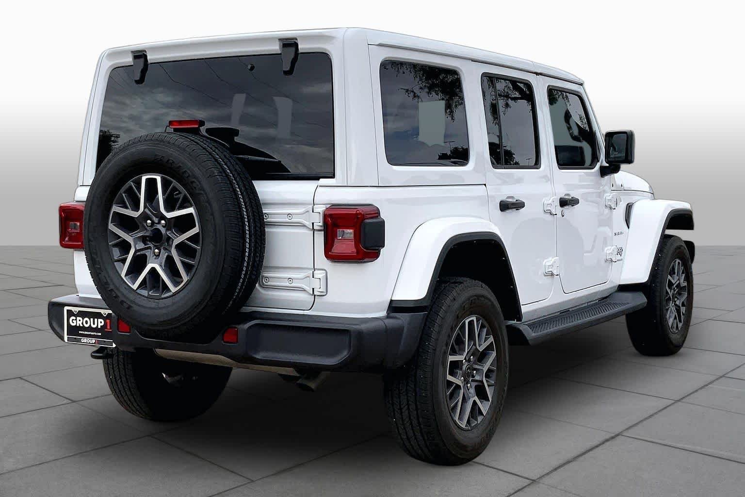 Used 2024 Bright White Clearcoat Jeep Sahara image 13