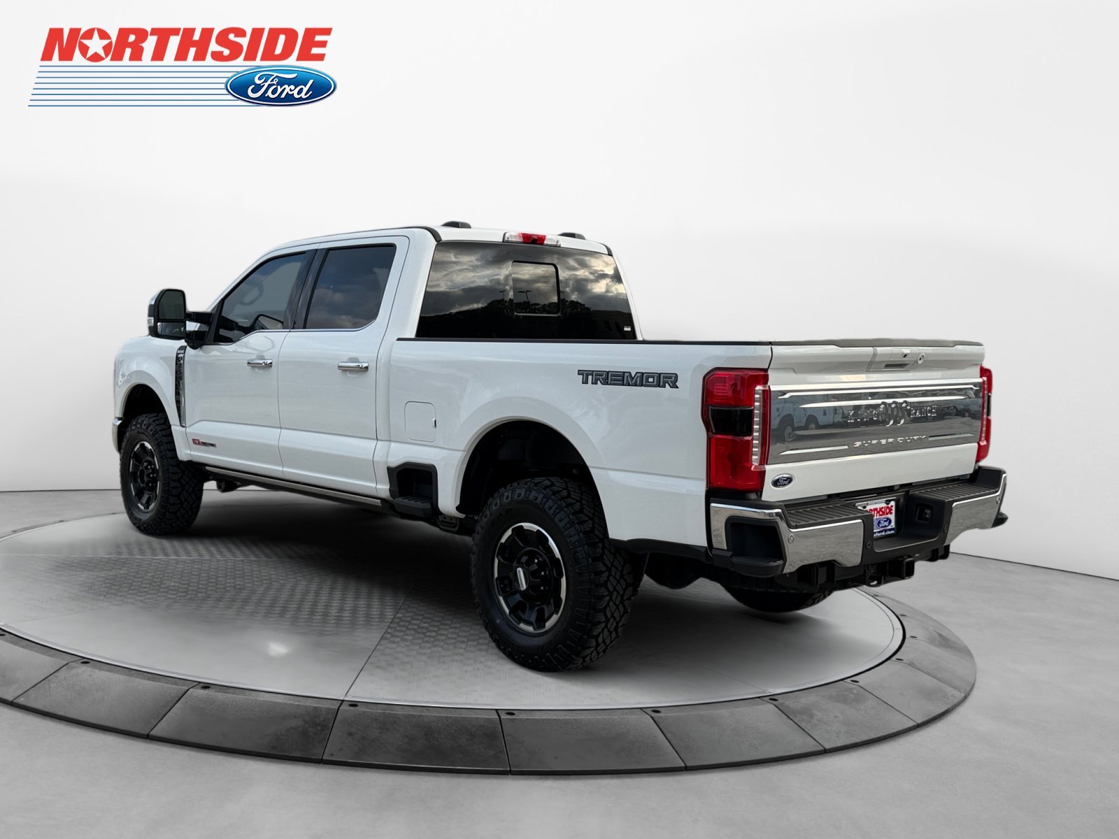 New 2026 Star White Metallic Tri-Coat Ford King Ranch image 5