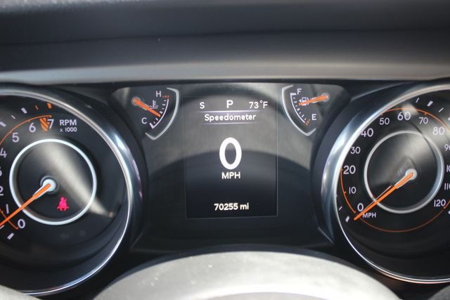 Used 2019 White Jeep Unlimited Sport S image 13