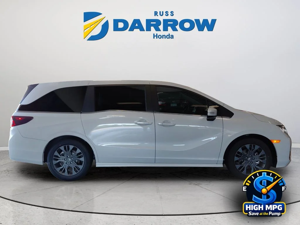New 2026 Platinum White Pearl Honda Touring image 6