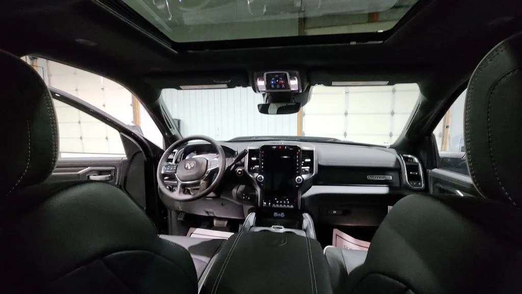 2026 RAM 2500 Laramie - Photo 10