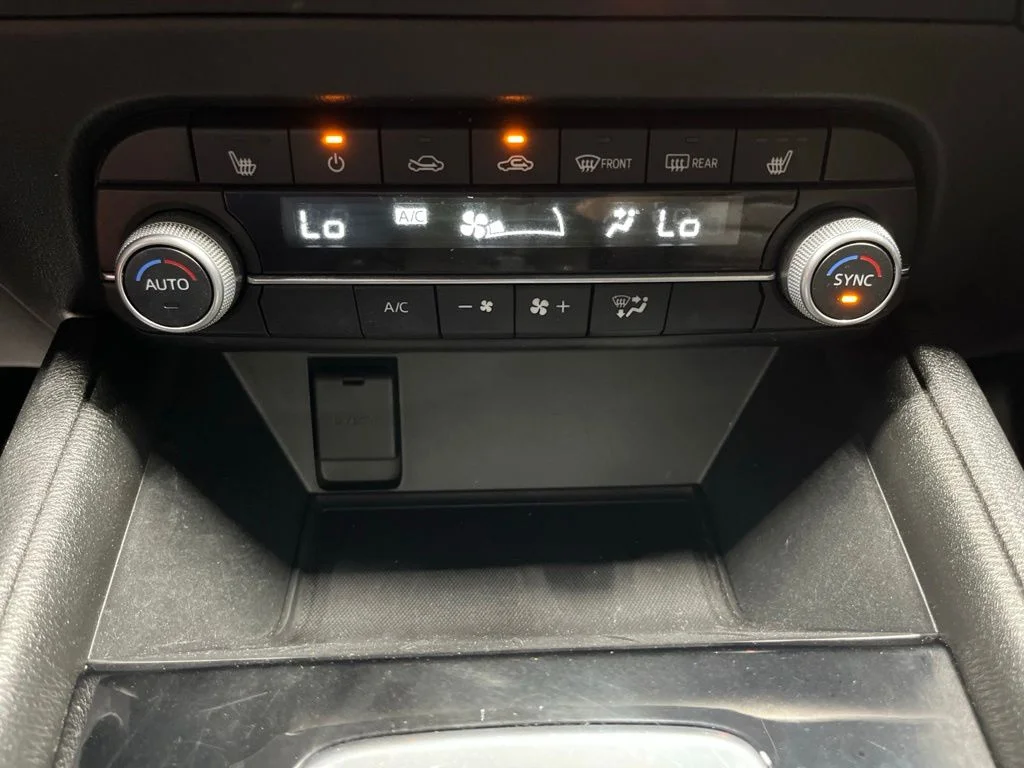 Used 2021 Snowflake White Pearl Mazda Touring image 25