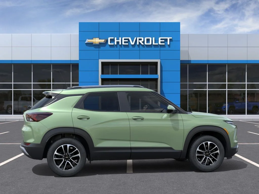 New 2026 Green Chevrolet LT image 5