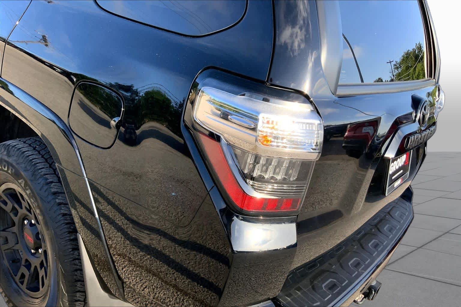 Used 2023 Midnight Black Metallic Toyota SR5 image 28