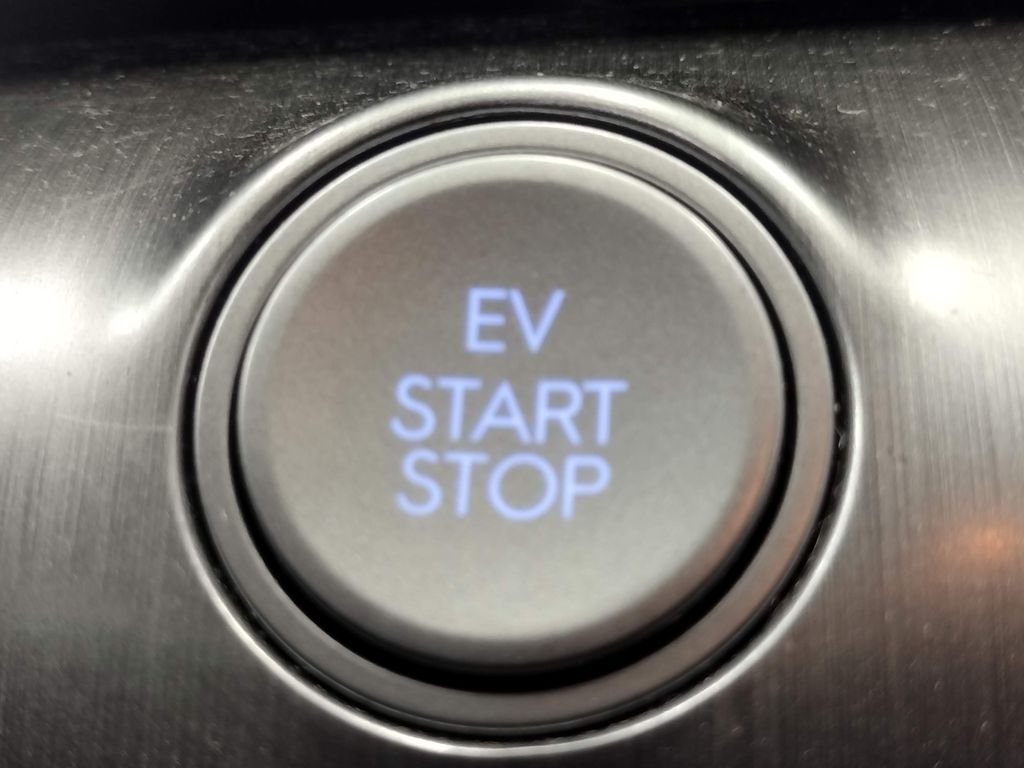 Certified Used 2024 Gray Hyundai SEL image 34
