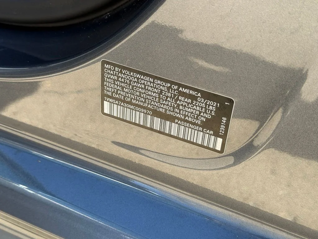 Used 2021 Gray Volkswagen 2.0T SE image 10