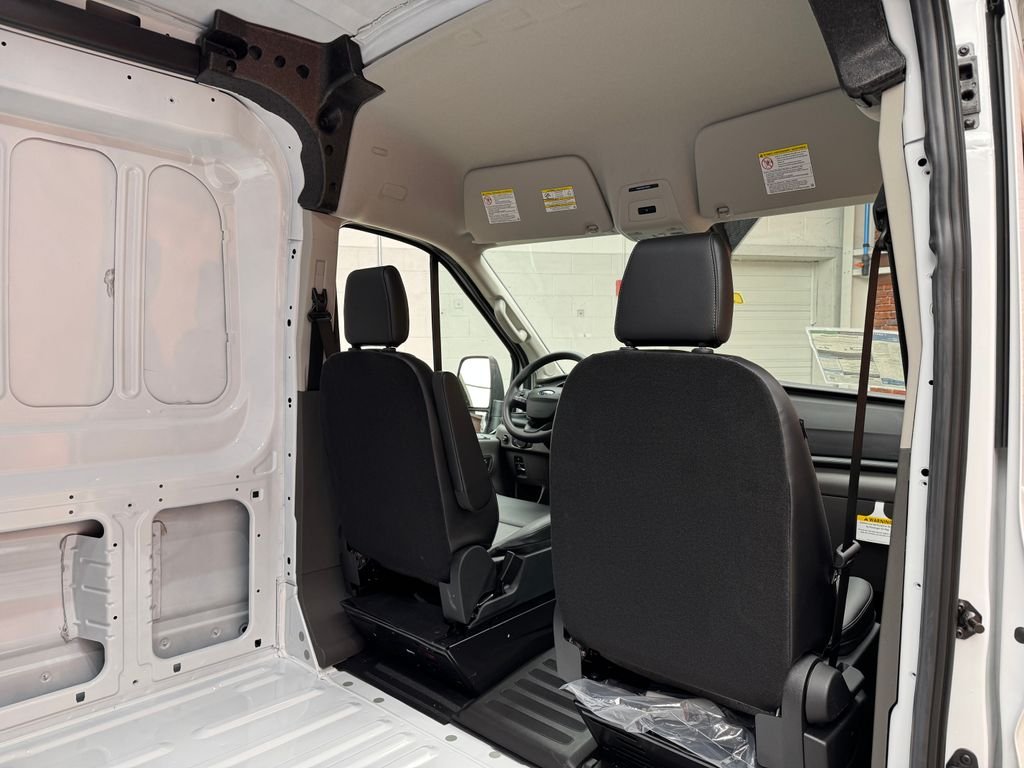 New 2026 White Ford Base image 31
