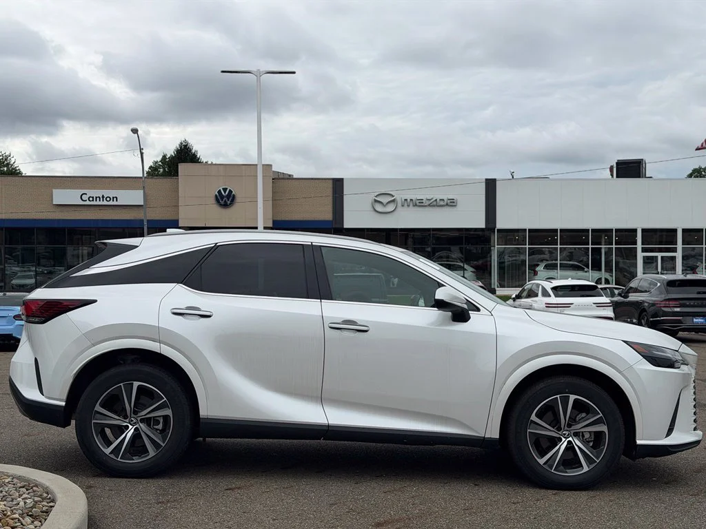 Used 2024 White Lexus 350 Premium image 6