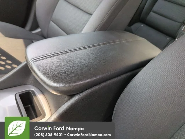 Used 2024 Summit White Chevrolet  image 18