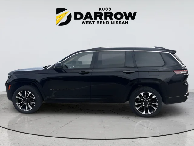 Used 2023 Black Jeep Overland image 2