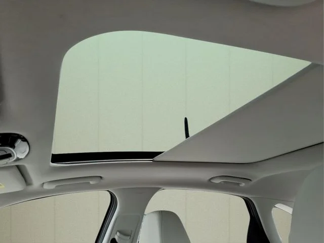 Used 2022 Gray Hyundai Limited image 15