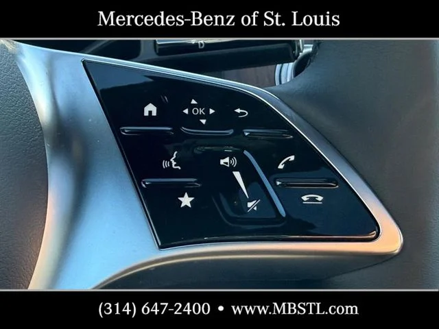 New 2026 Verde Silver Metallic Mercedes-Benz GLC 300 image 12