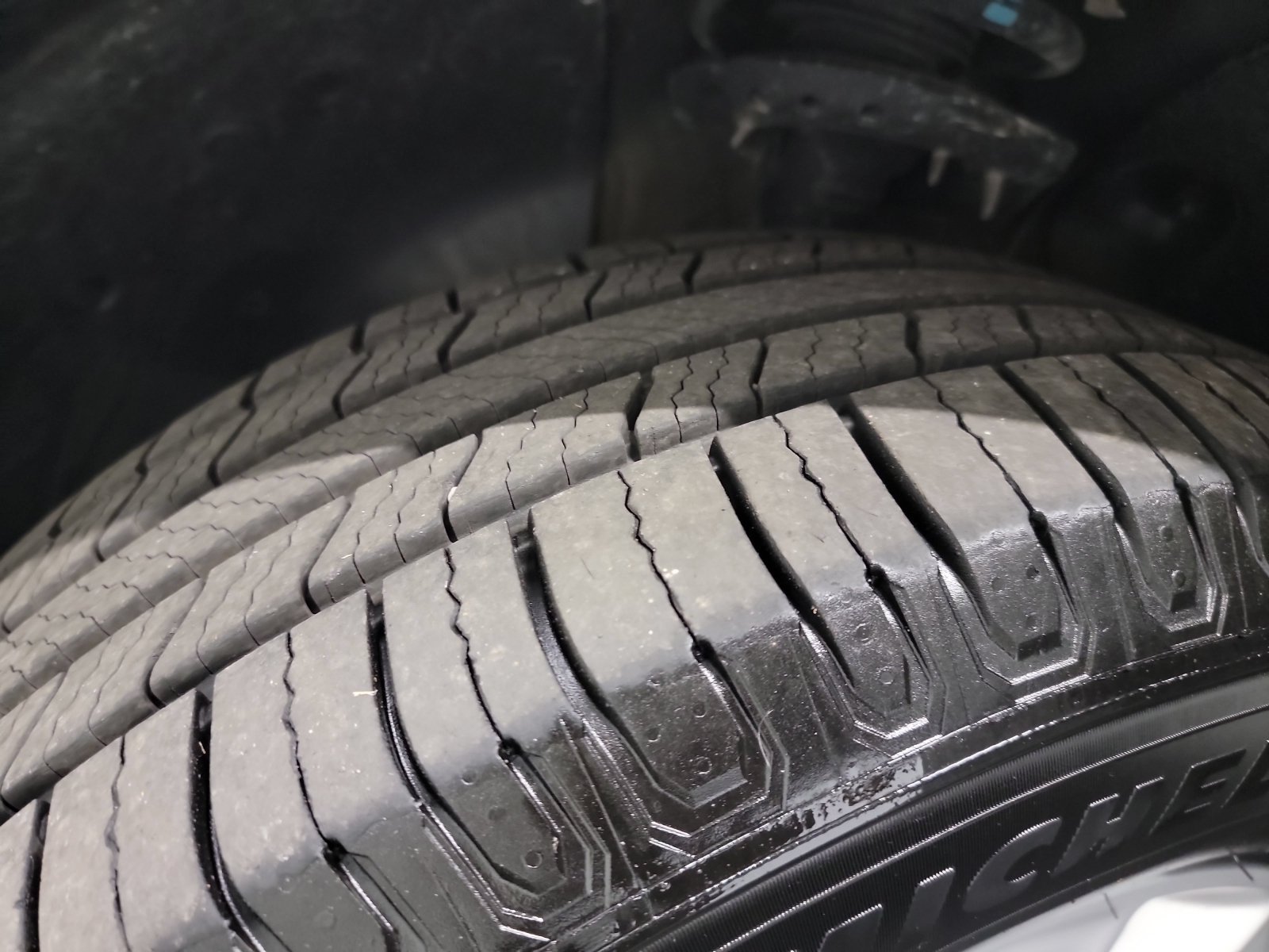 Used 2019 Blaze Blue Kia LX V6 image 29