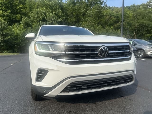 Used 2023 White Volkswagen 3.6L V6 SE w/Technology image 11