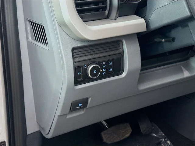 New 2026 Avalanche Ford F-350® XL image 10