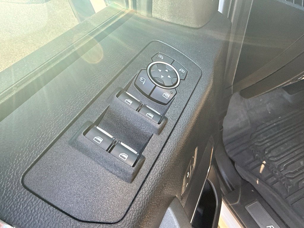 Used 2019 Oxford White Ford Raptor image 23