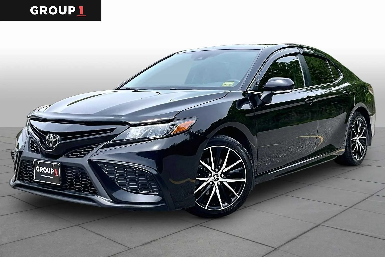 Certified Used 2023 Midnight Black Metallic Toyota SE image 2